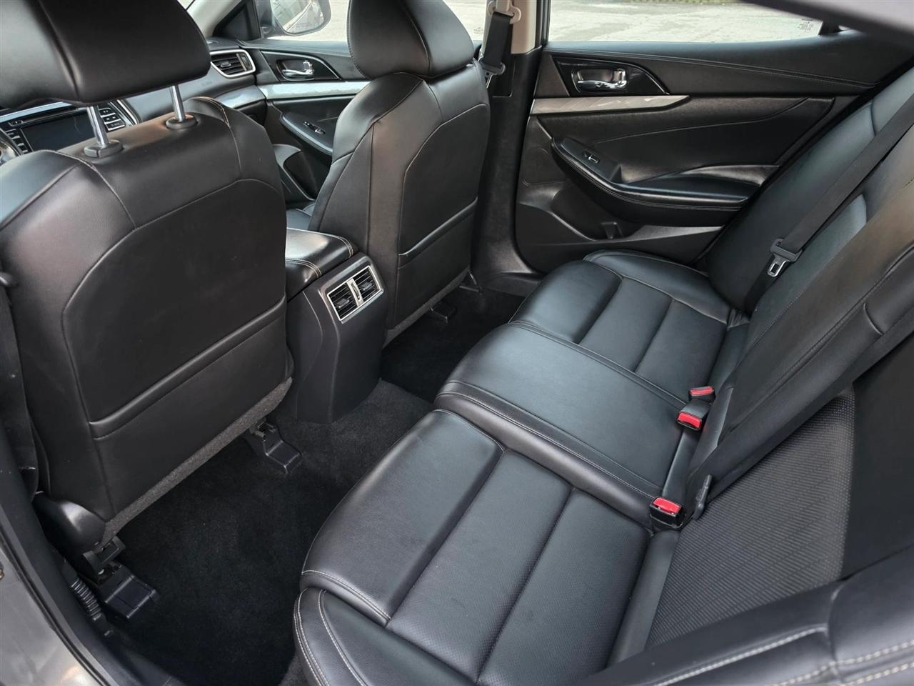 Nissan Maxima 3.5 SV 2017