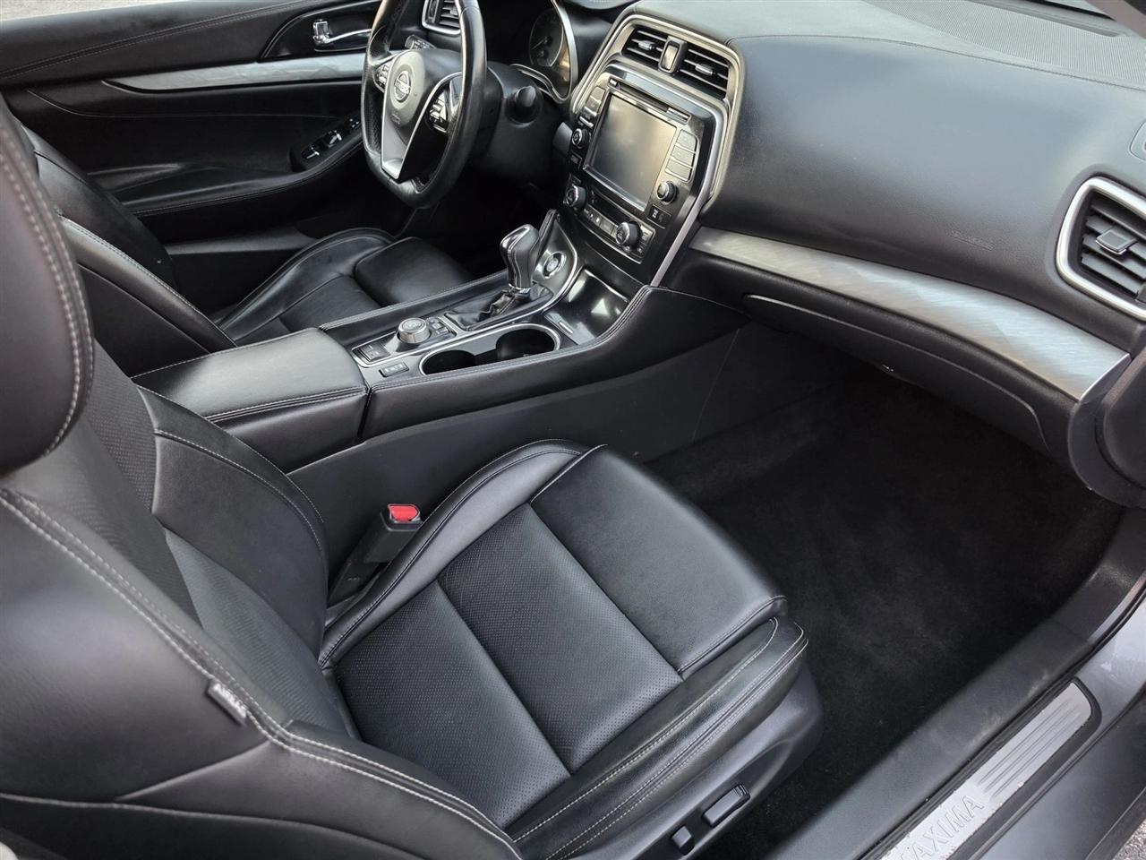 Nissan Maxima 3.5 SV 2017