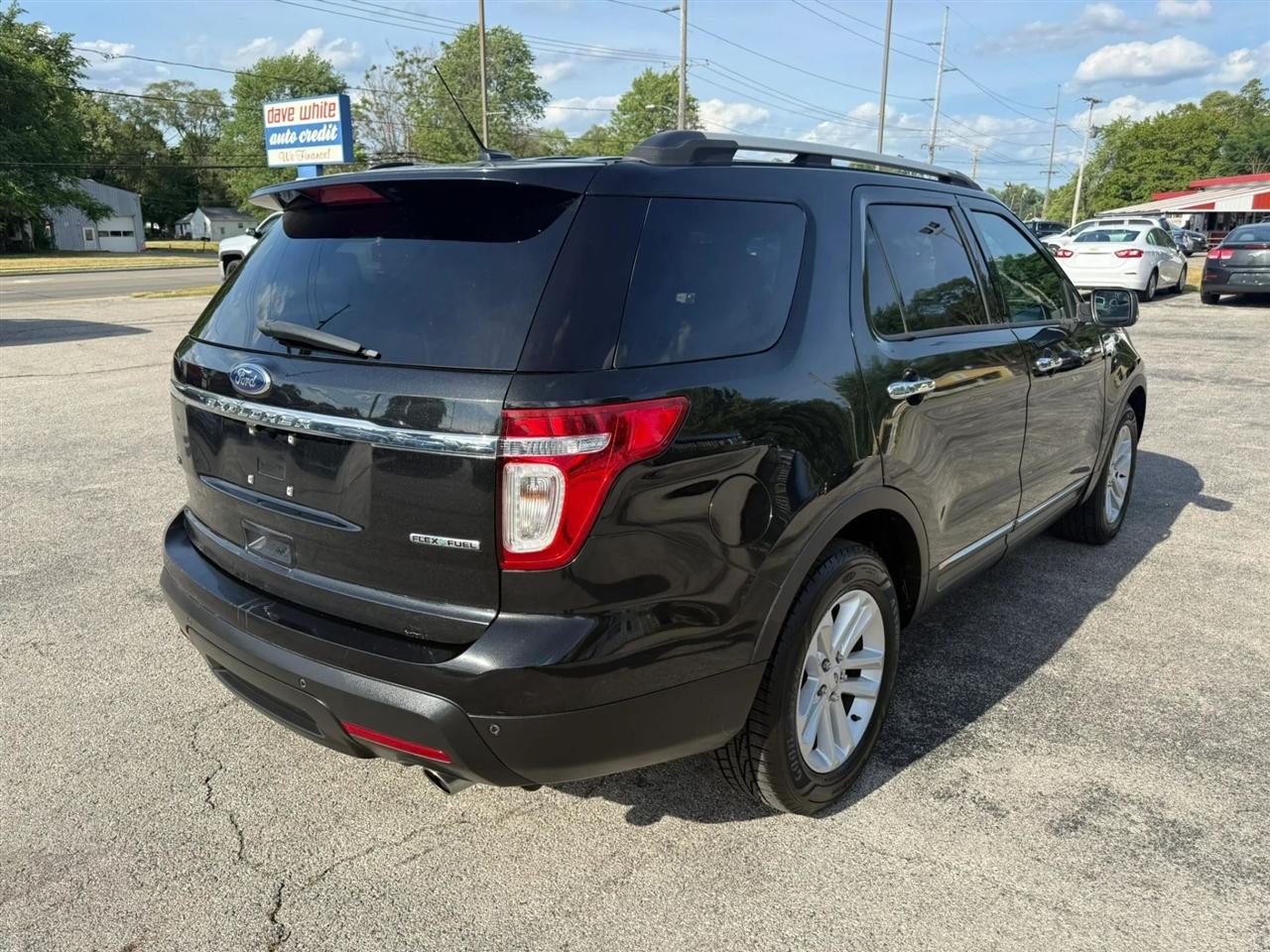 Ford Explorer XLT FWD 2014