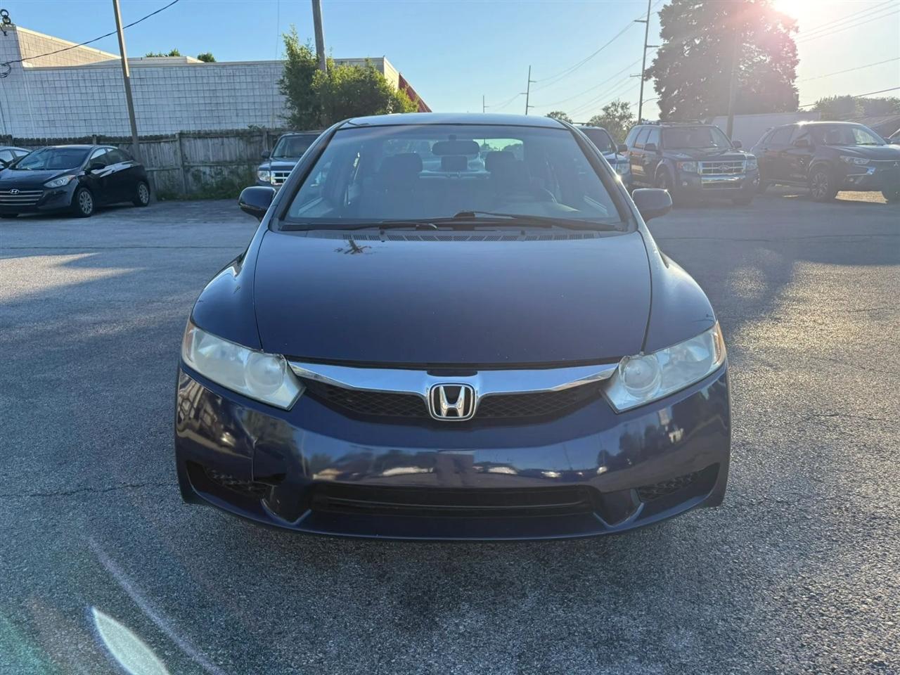 Honda Civic LX Sedan 5-Speed AT 2009