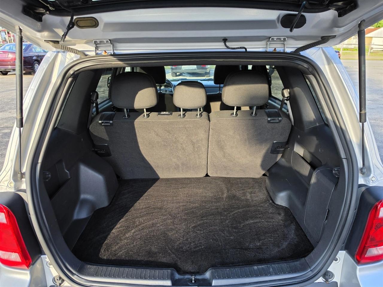 Ford Escape XLT FWD 2012