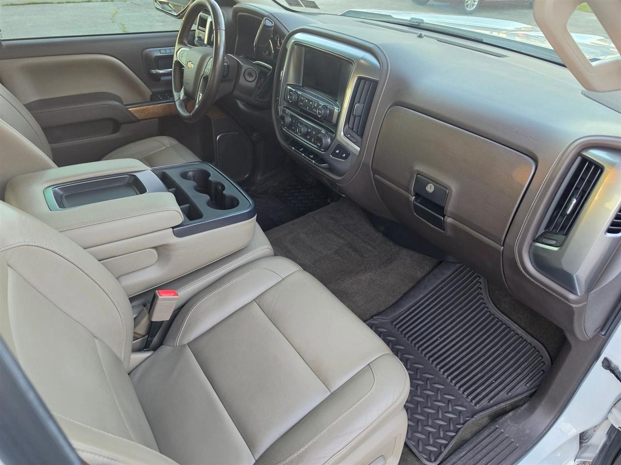 Chevrolet Silverado 1500 LTZ Crew Cab 4WD 2016