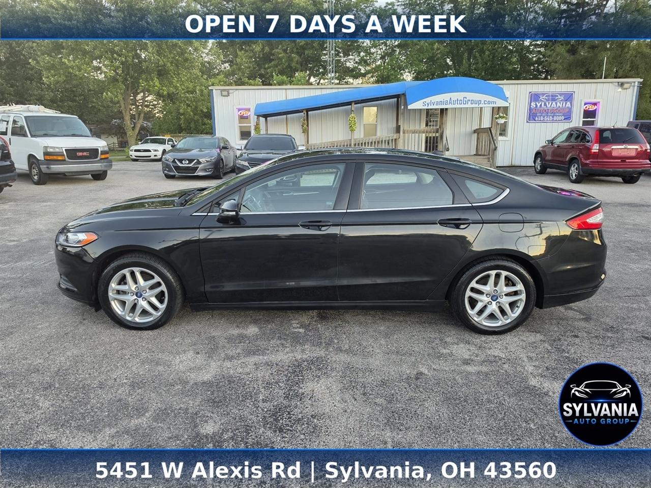 Ford Fusion SE 2013