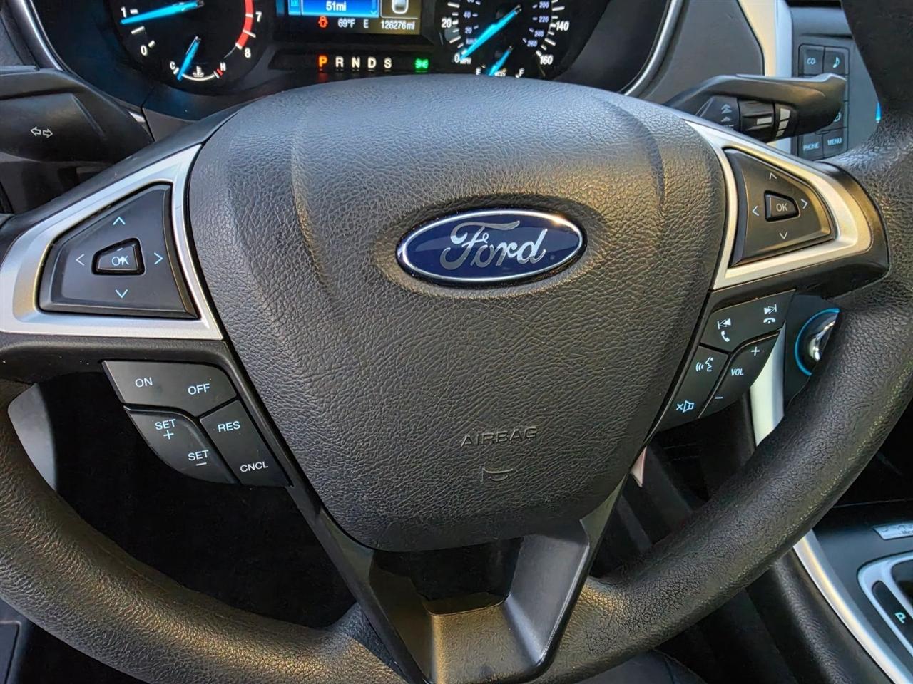 Ford Fusion SE 2013