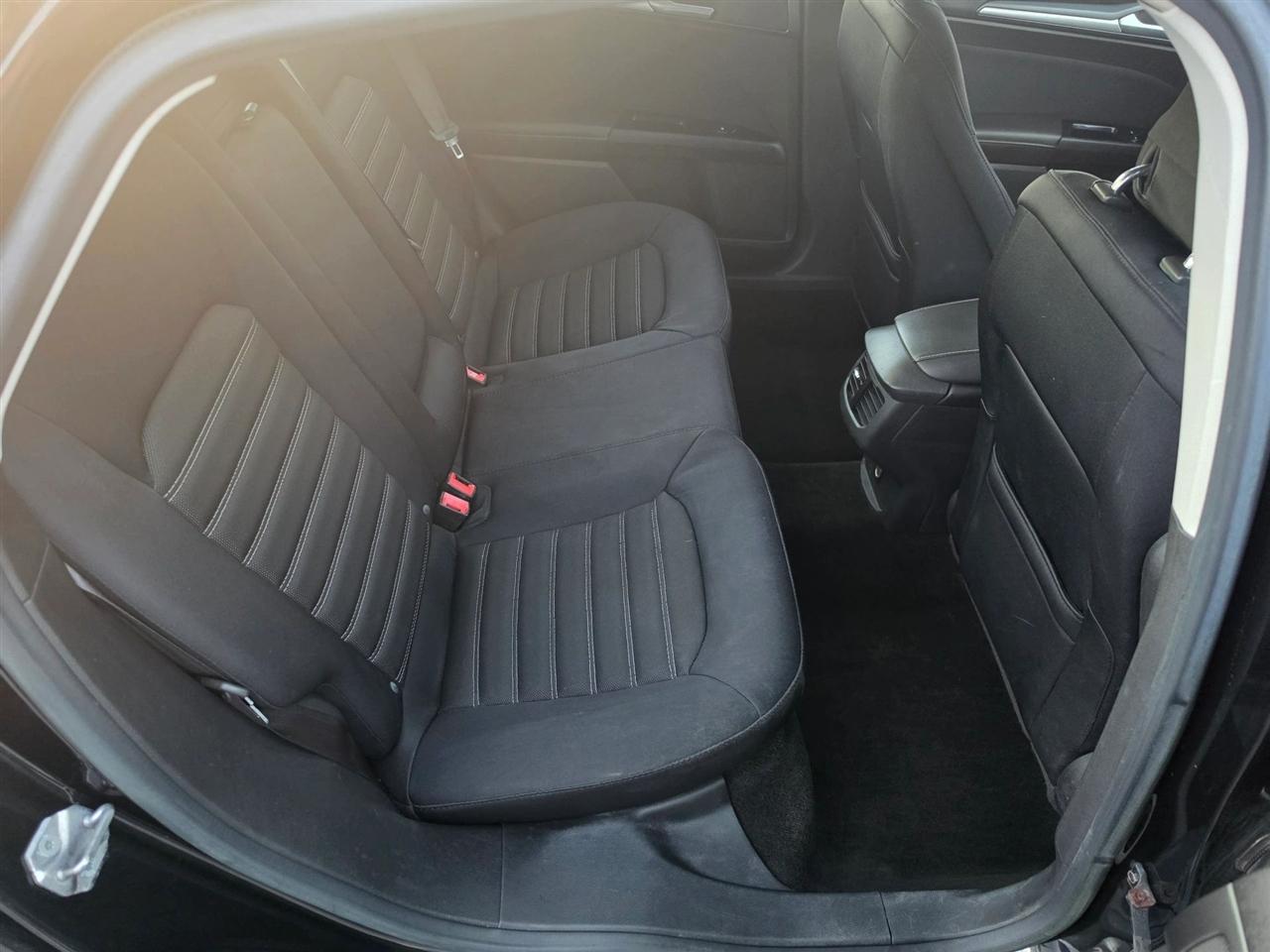 Ford Fusion SE 2013