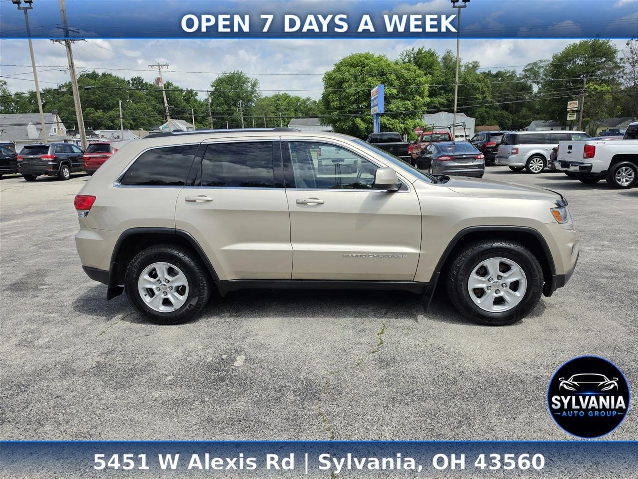 Jeep Grand Cherokee Laredo 4WD 2014