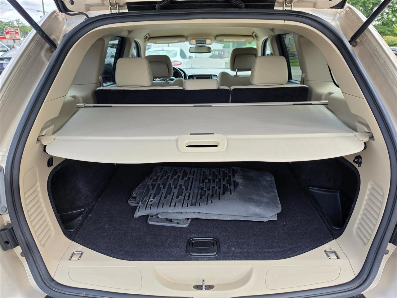 Jeep Grand Cherokee Laredo 4WD 2014