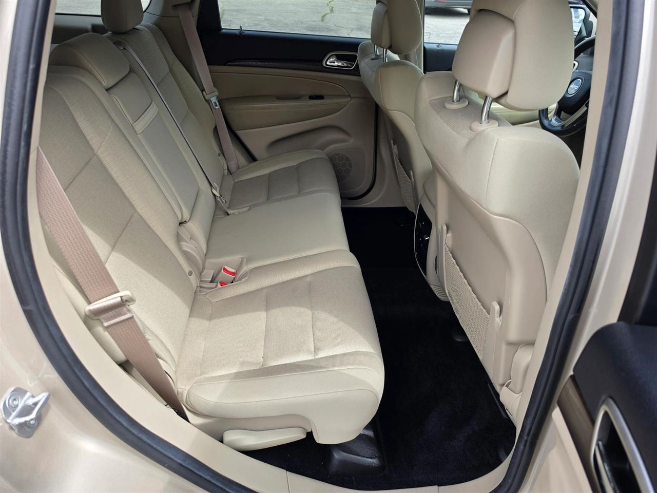Jeep Grand Cherokee Laredo 4WD 2014