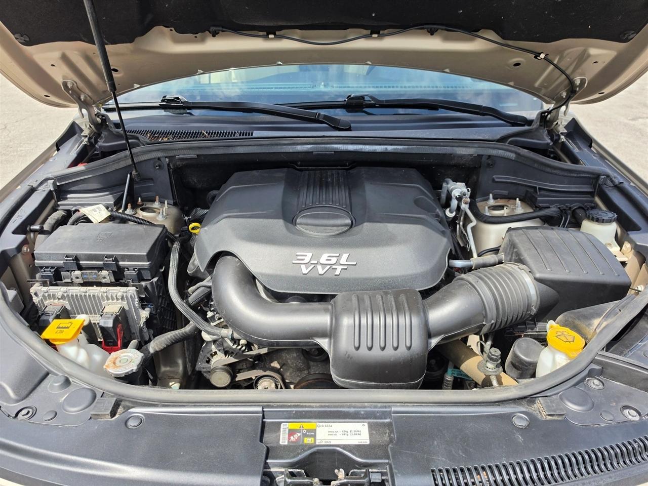 Jeep Grand Cherokee Laredo 4WD 2014