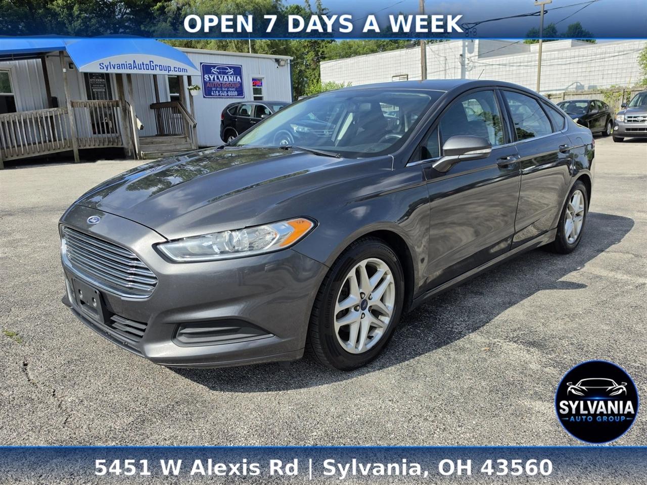 Ford Fusion SE 2015