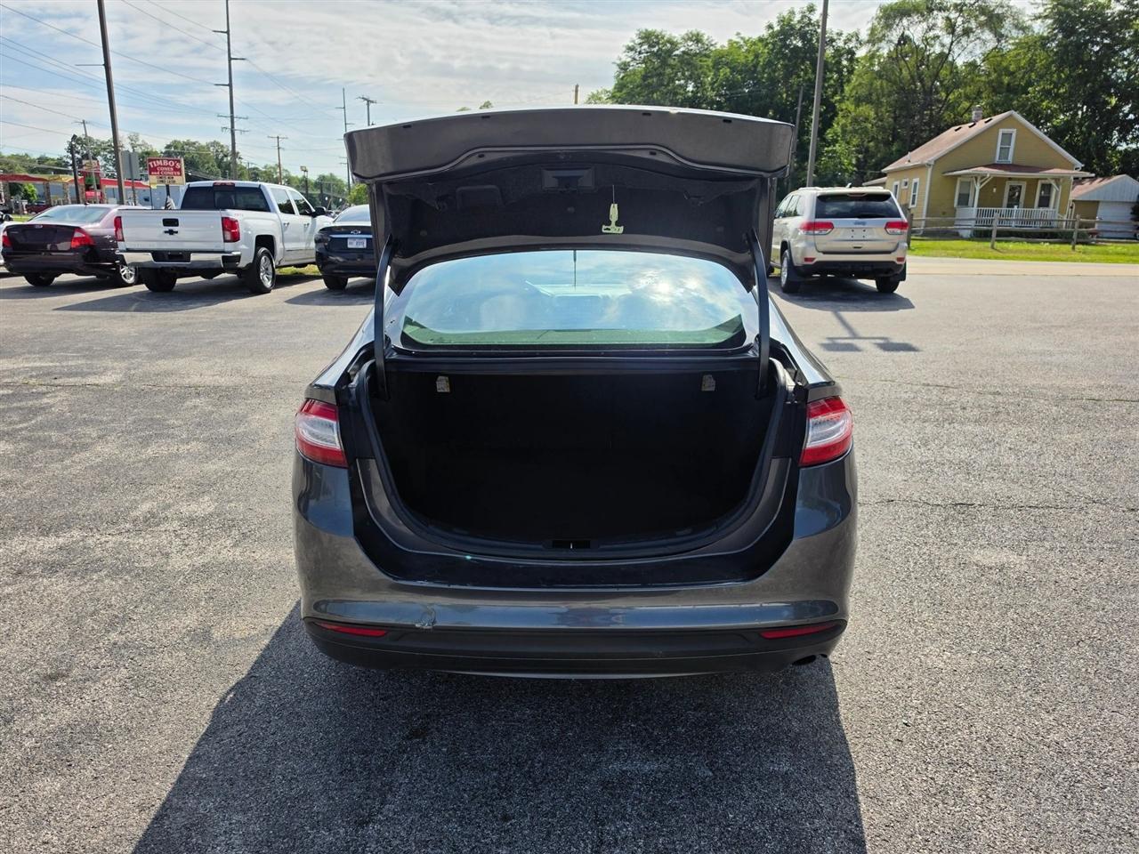 Ford Fusion SE 2015