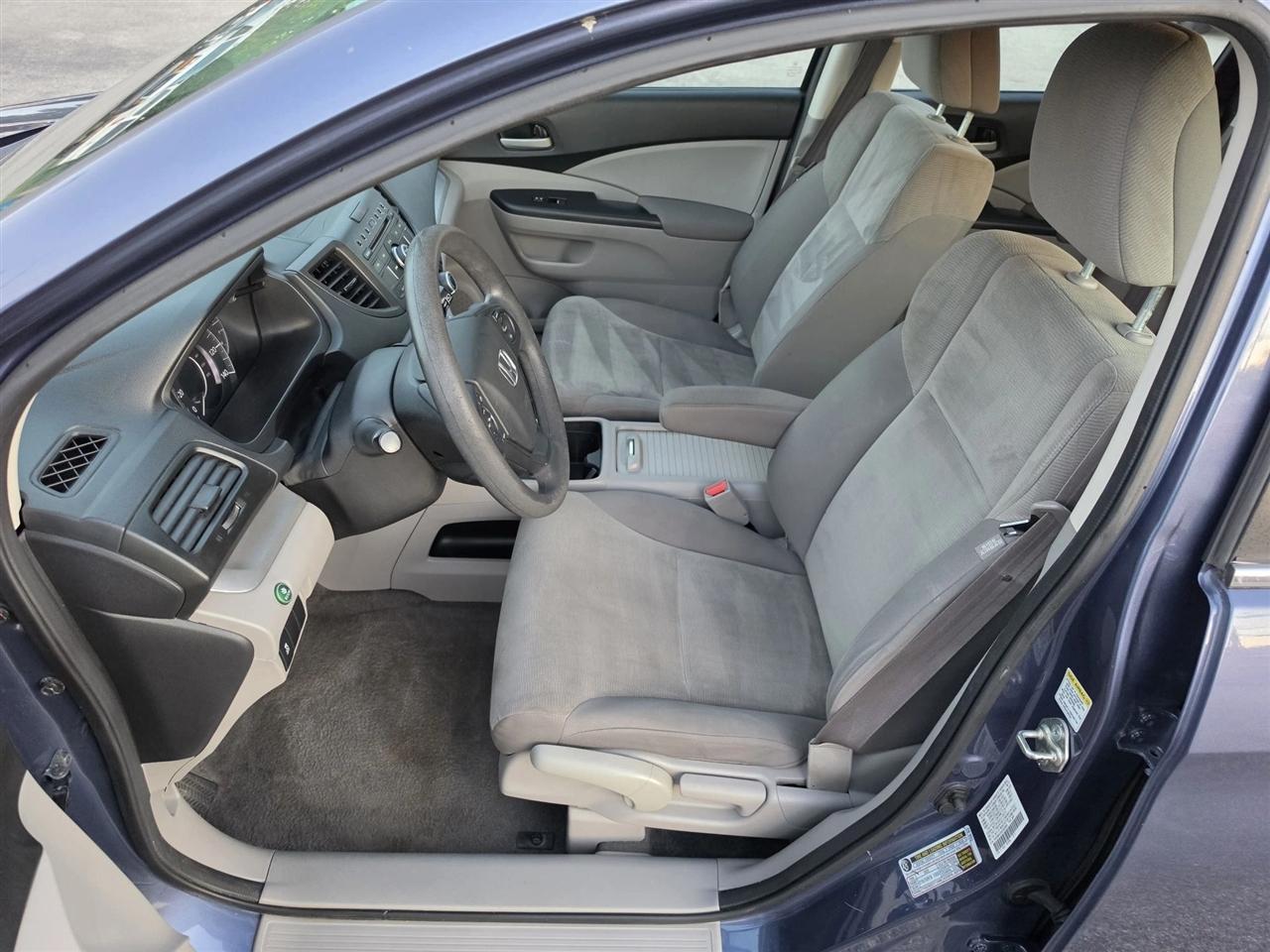 Honda CR-V LX 4WD 5-Speed AT 2013