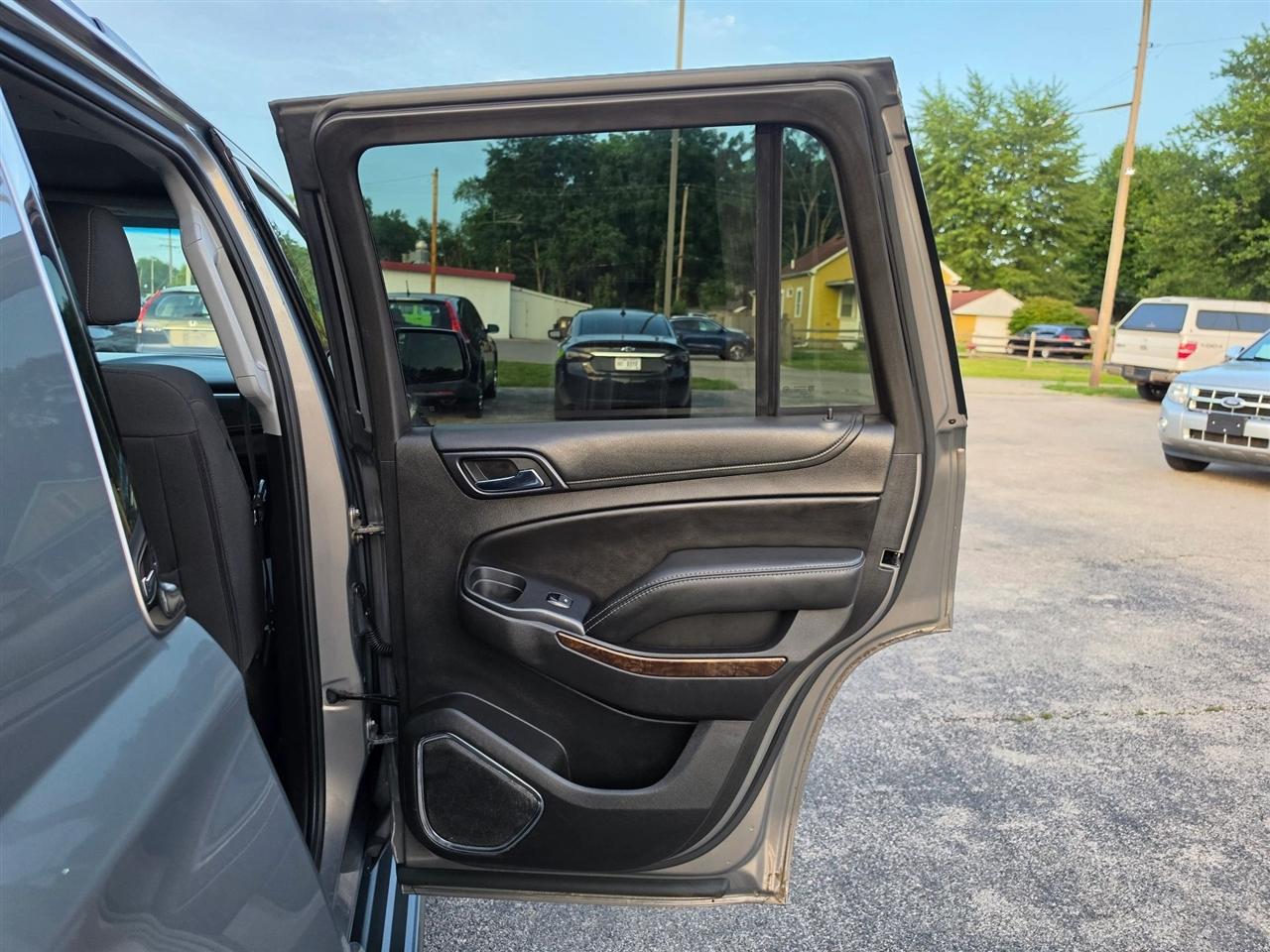 Chevrolet Tahoe LS 4WD 2017