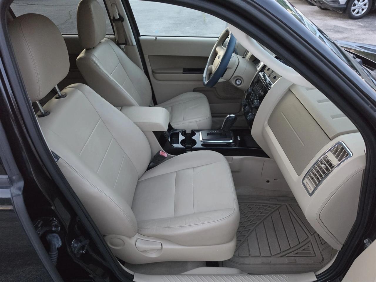 Ford Escape Limited FWD 2011