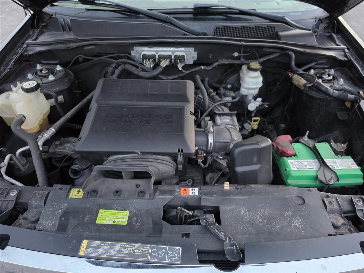 Ford Escape Limited FWD 2011