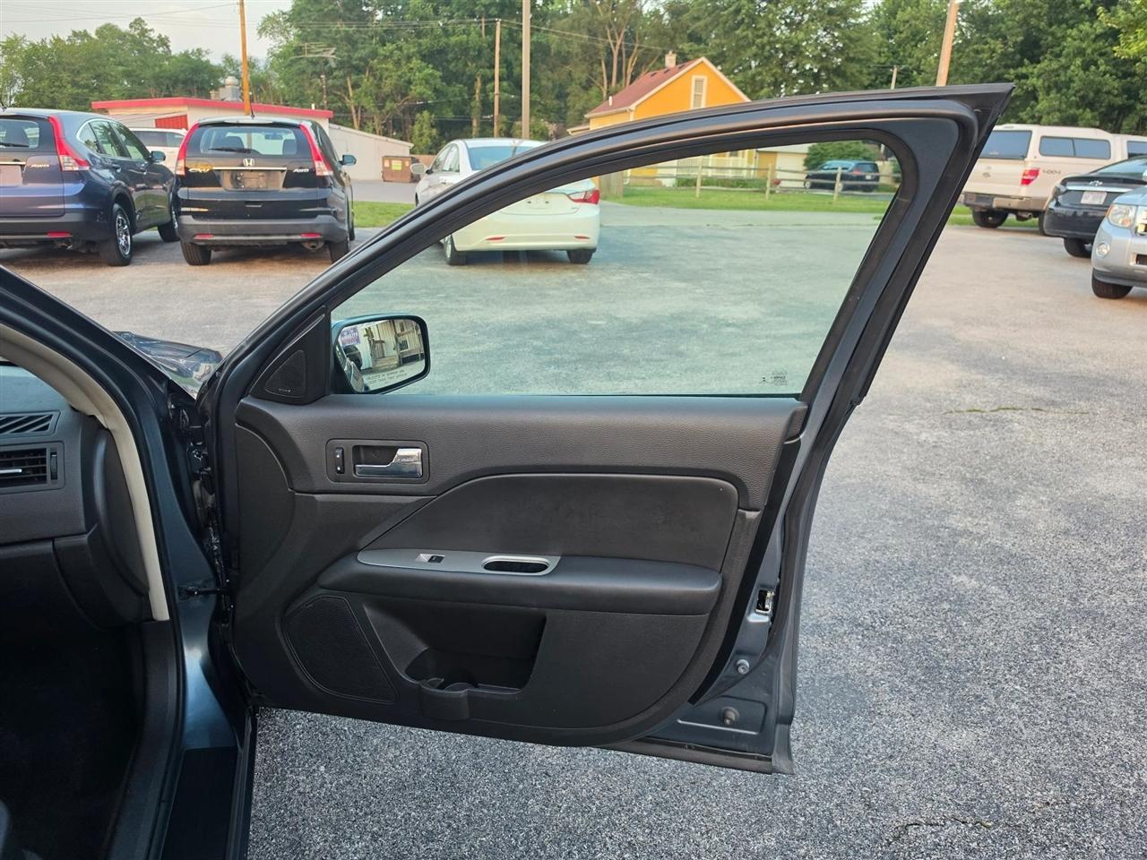 Ford Fusion SEL 2012
