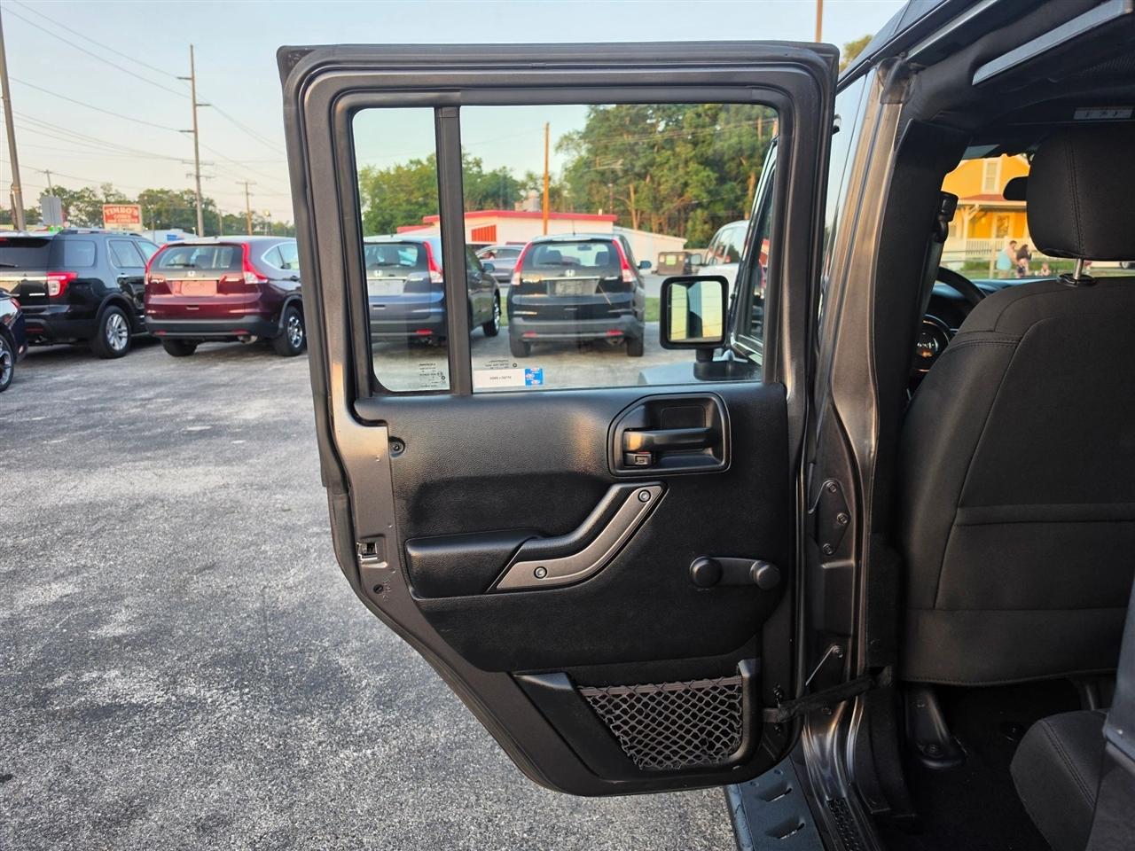 Jeep Wrangler Unlimited Sport 4WD 2017