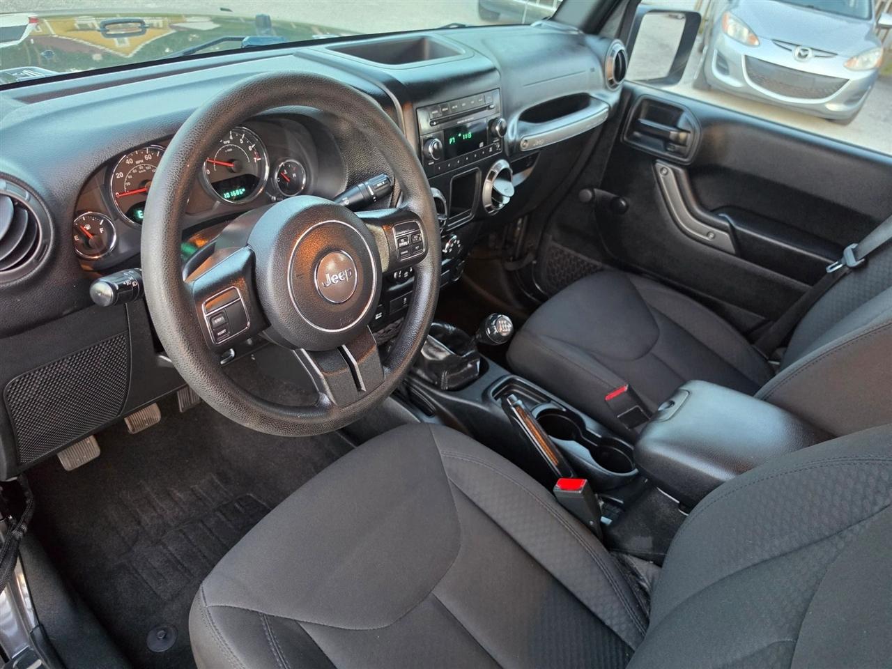 Jeep Wrangler Unlimited Sport 4WD 2017