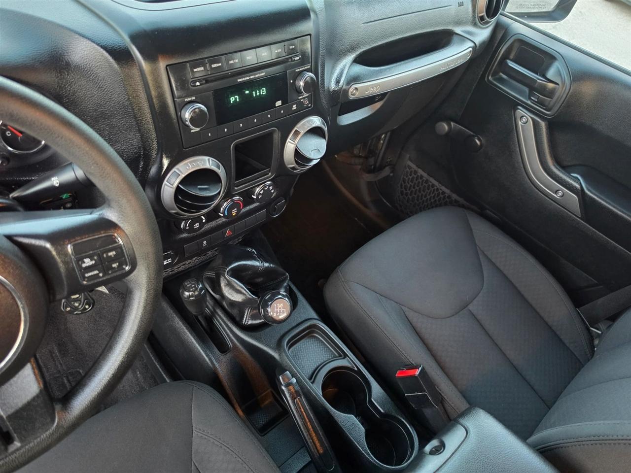 Jeep Wrangler Unlimited Sport 4WD 2017