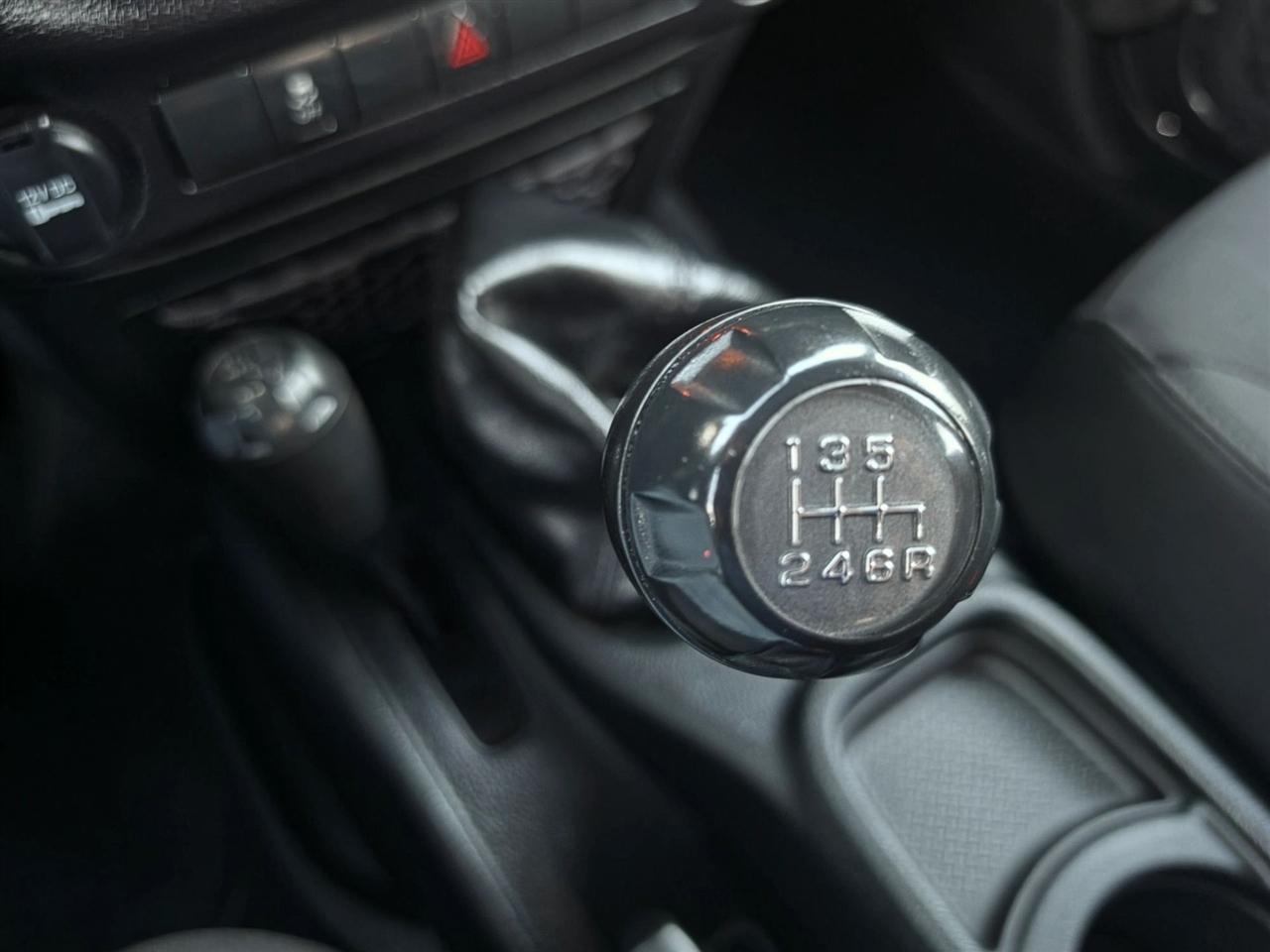 Jeep Wrangler Unlimited Sport 4WD 2017