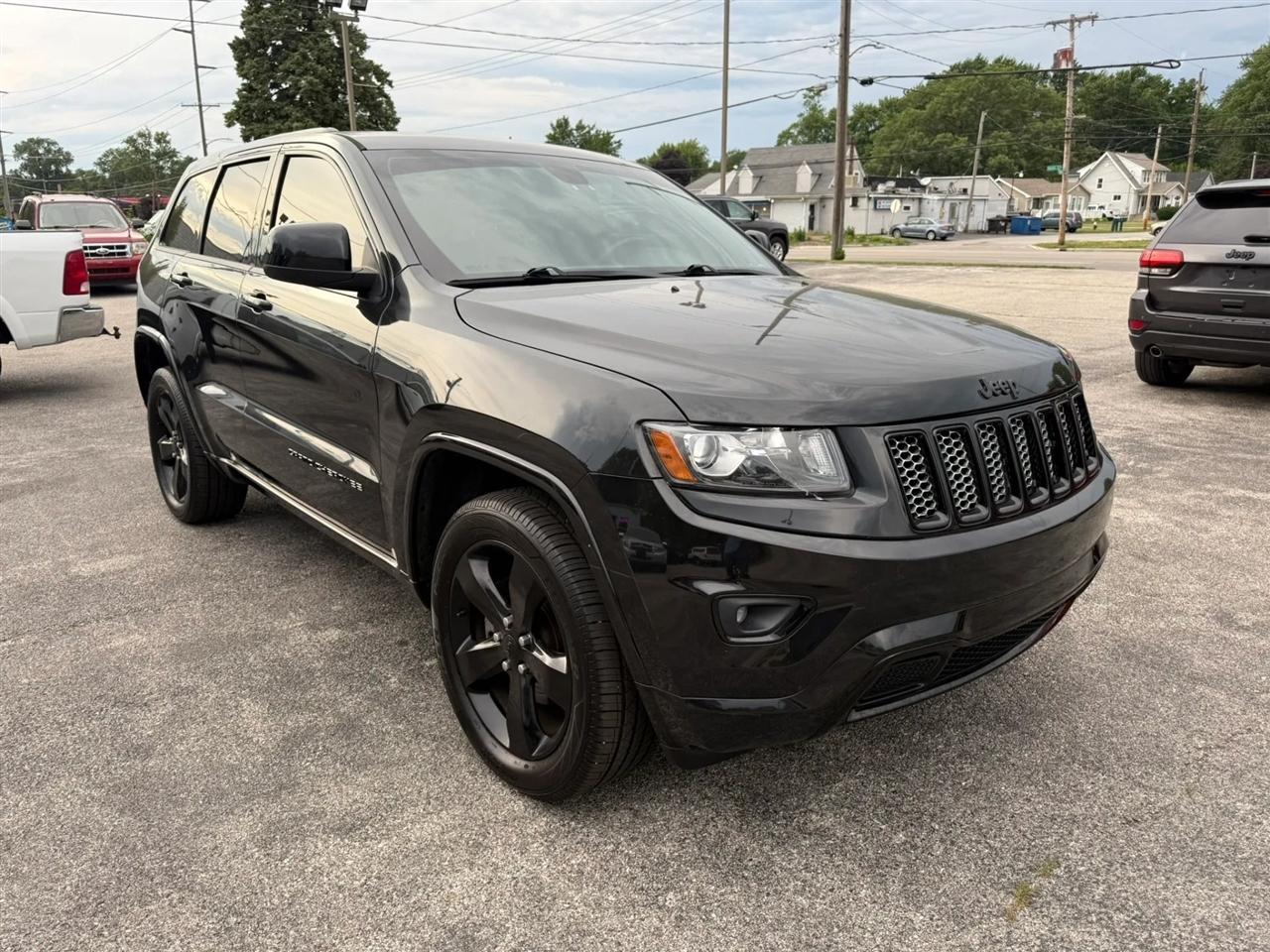 Jeep Grand Cherokee Laredo 4WD 2015