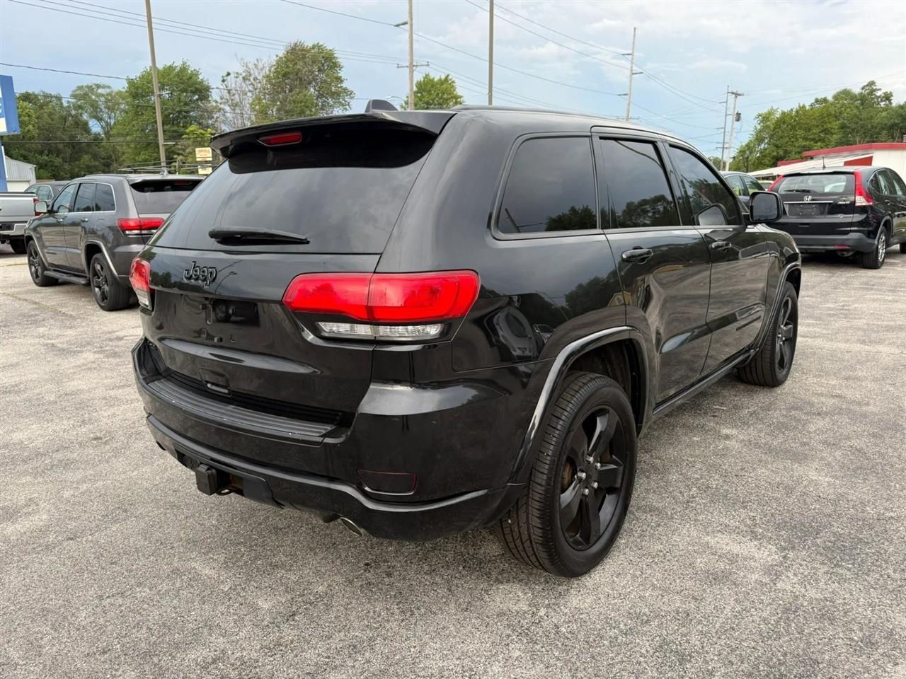 Jeep Grand Cherokee Laredo 4WD 2015