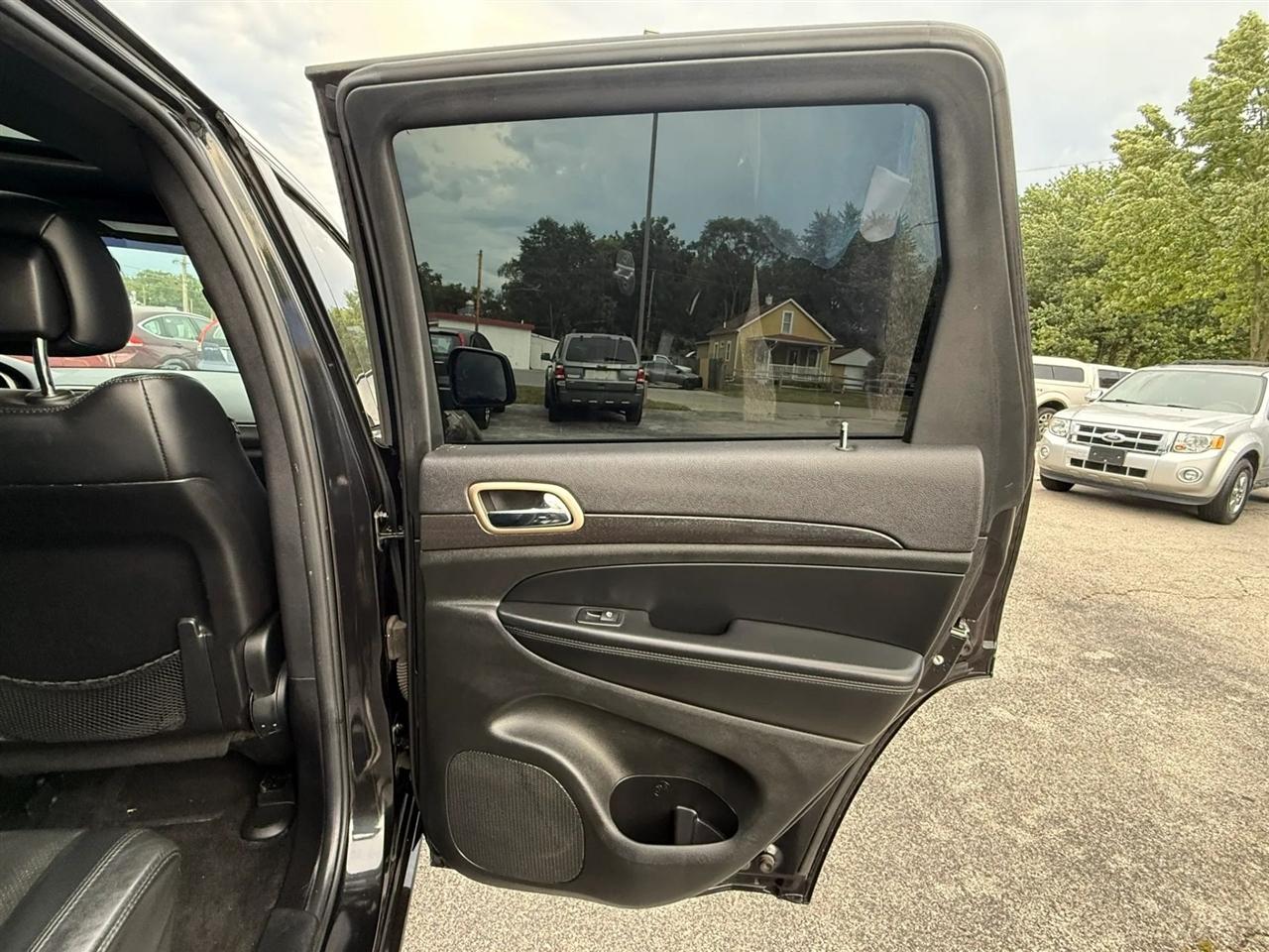 Jeep Grand Cherokee Laredo 4WD 2015