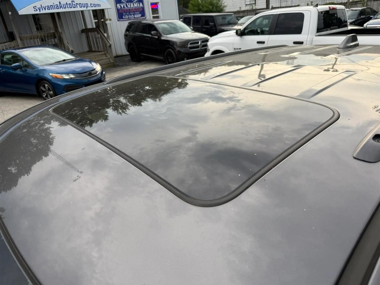 Jeep Grand Cherokee Laredo 2WD 2015