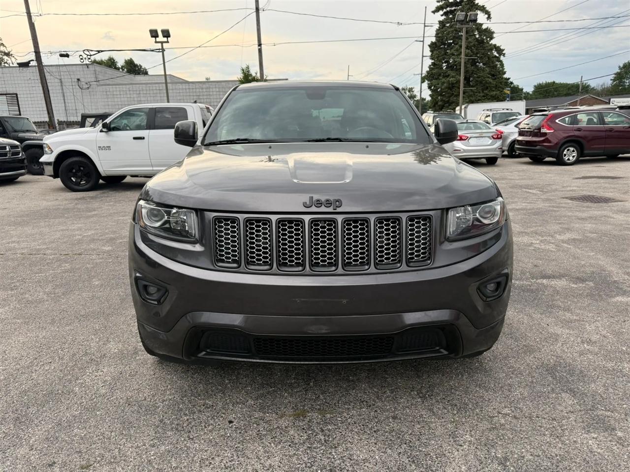 Jeep Grand Cherokee Laredo 2WD 2015