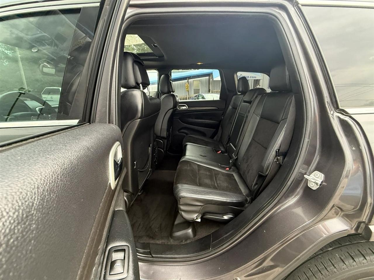 Jeep Grand Cherokee Laredo 2WD 2015