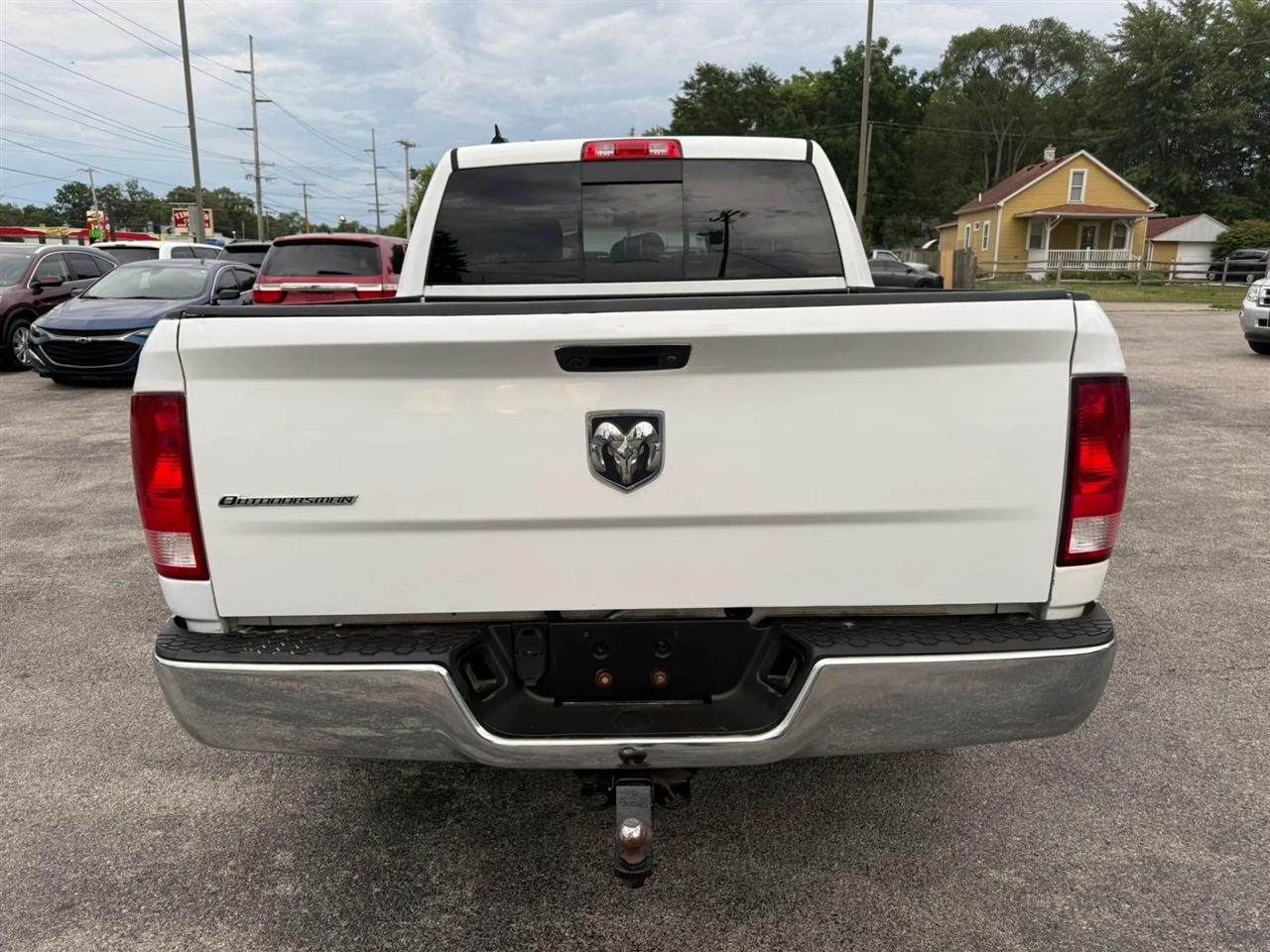 RAM 1500 SLT Crew Cab SWB 4WD 2016