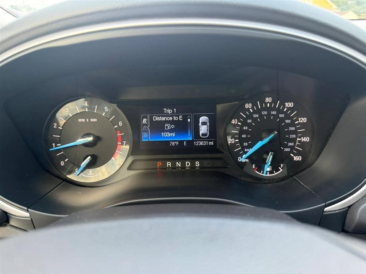 Ford Fusion SE 2014