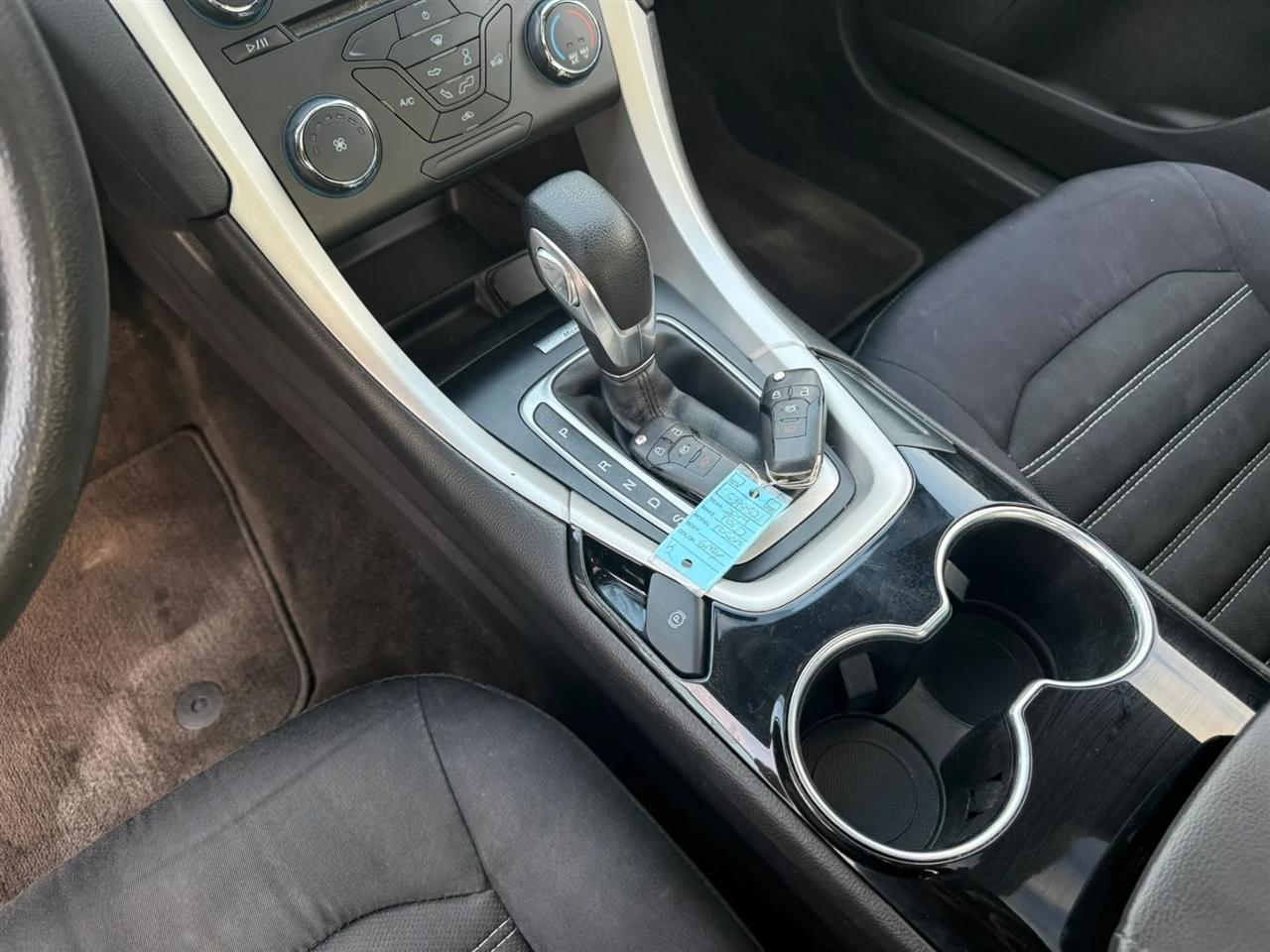 Ford Fusion SE 2014