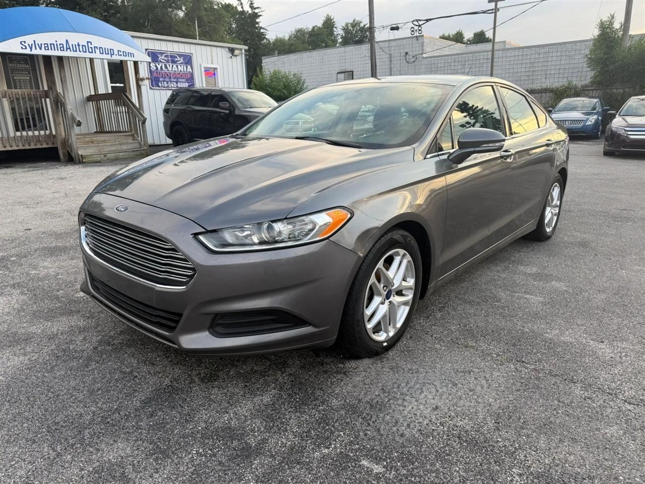 Ford Fusion SE 2014
