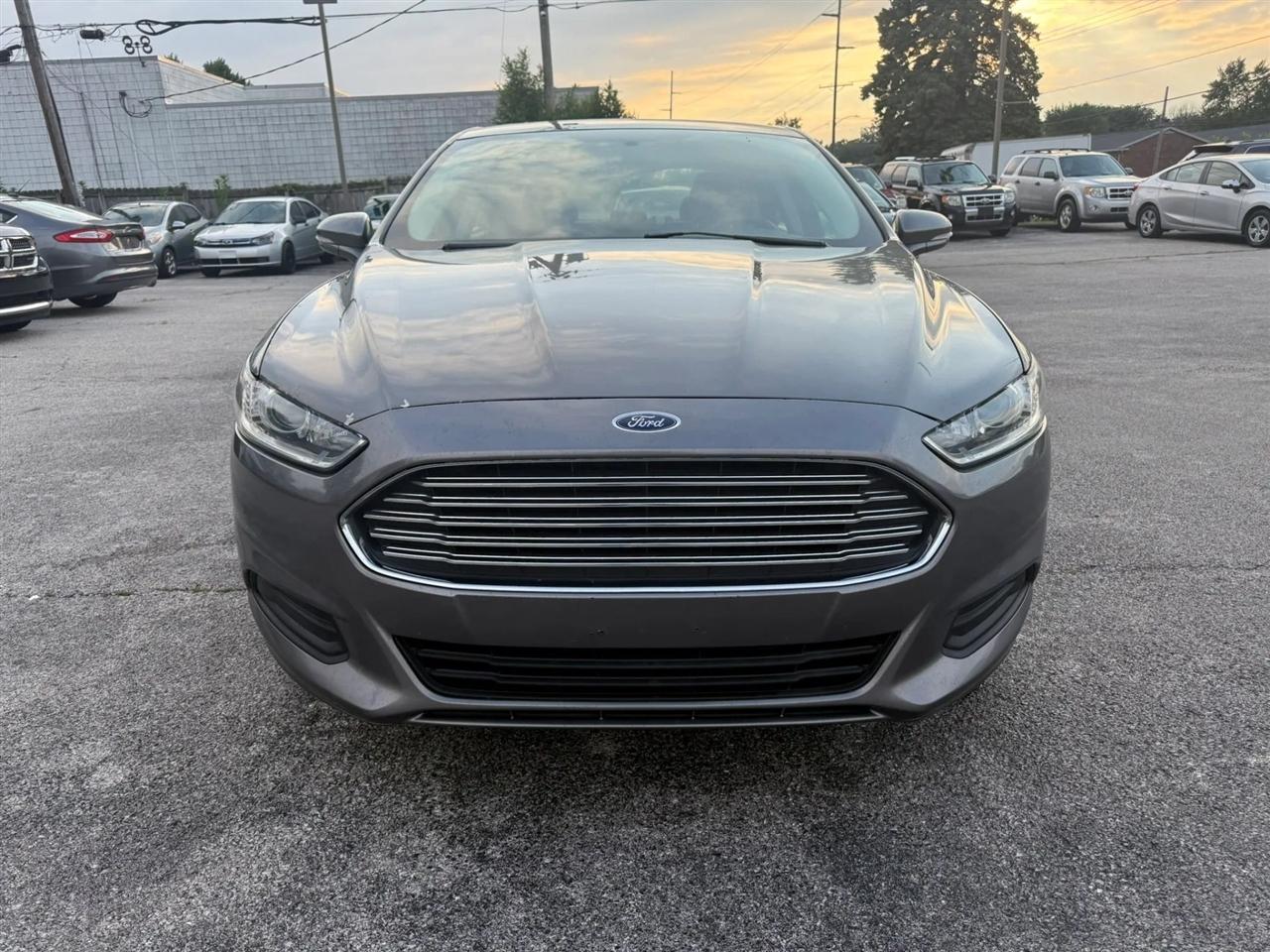 Ford Fusion SE 2014