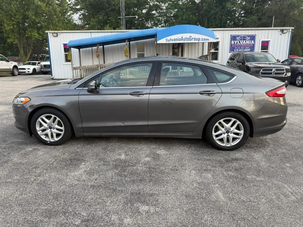 Ford Fusion SE 2014