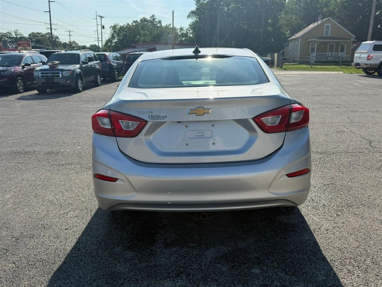 Chevrolet Cruze LS Auto 2018