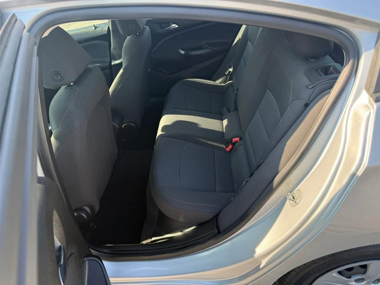 Chevrolet Cruze LS Auto 2018