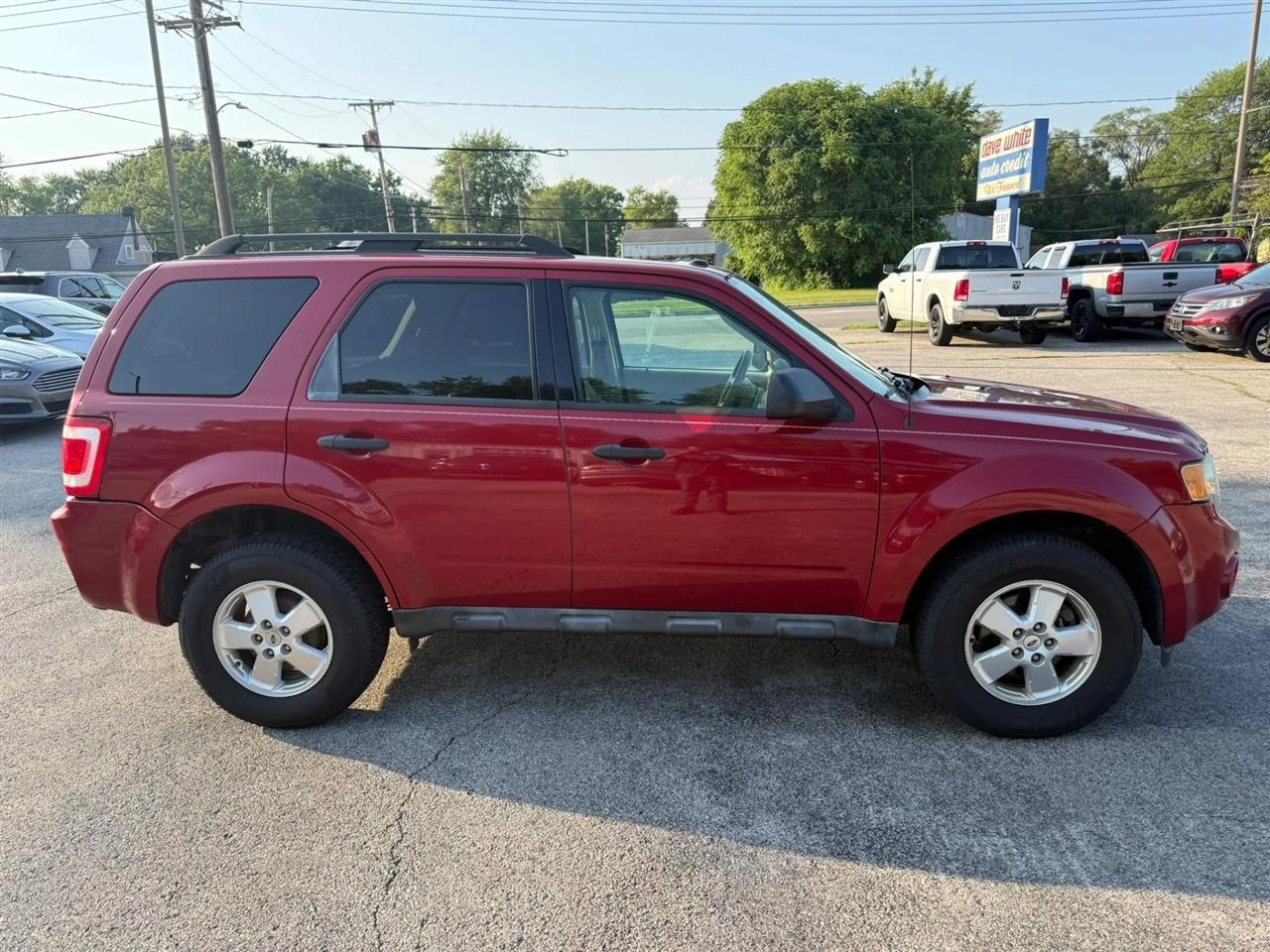 Ford Escape XLT FWD 2011