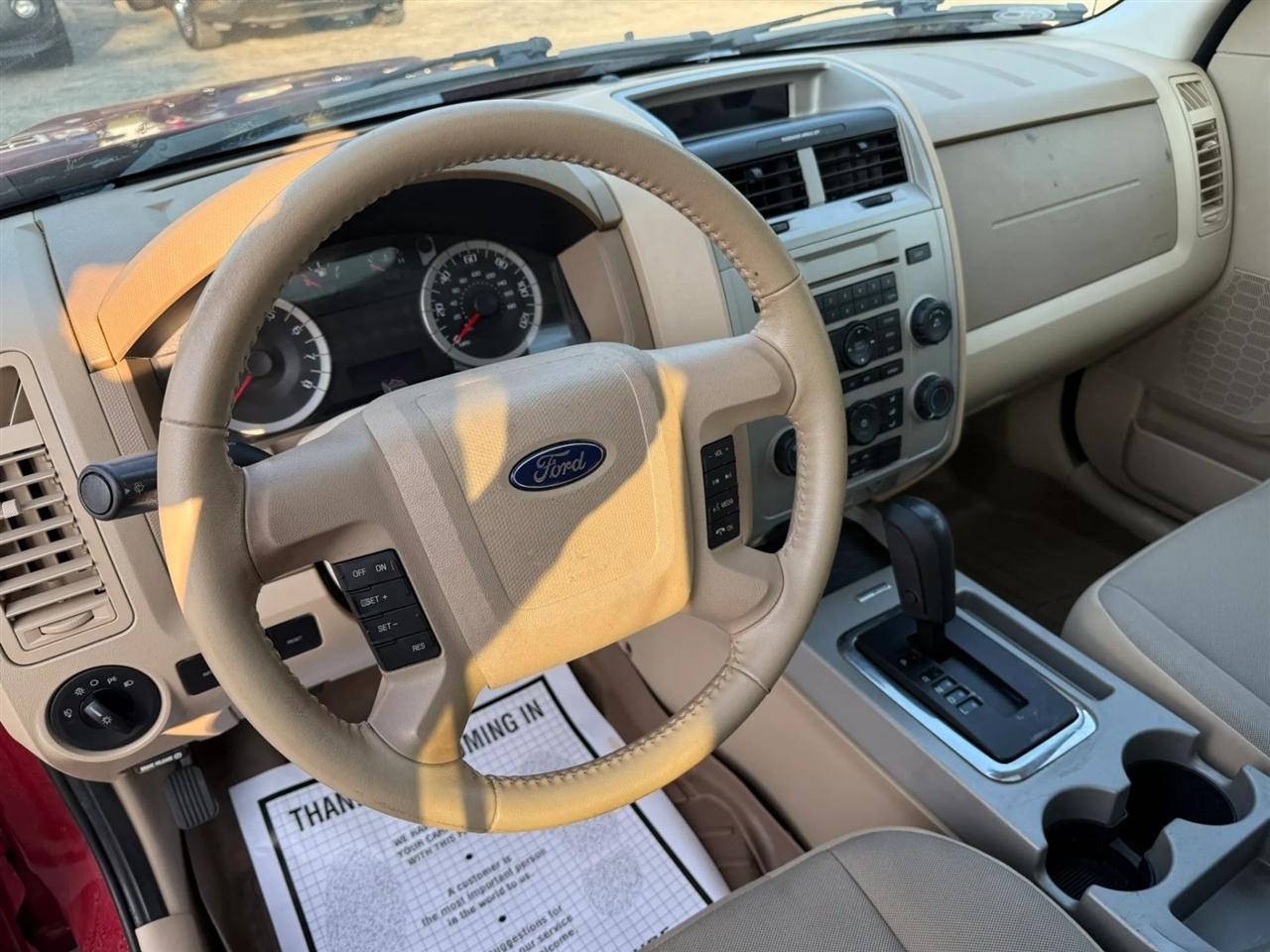 Ford Escape XLT FWD 2011