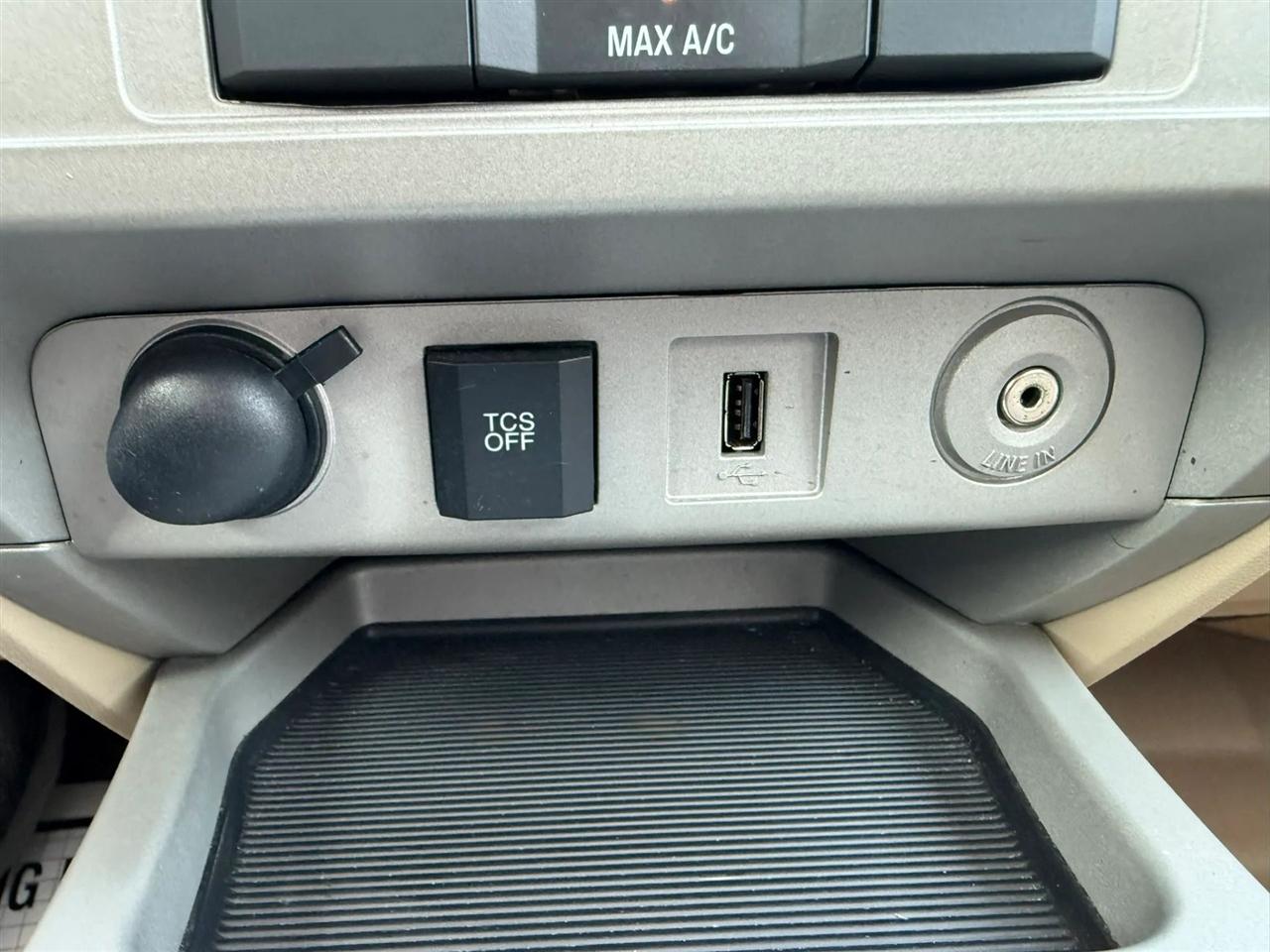 Ford Escape XLT FWD 2011