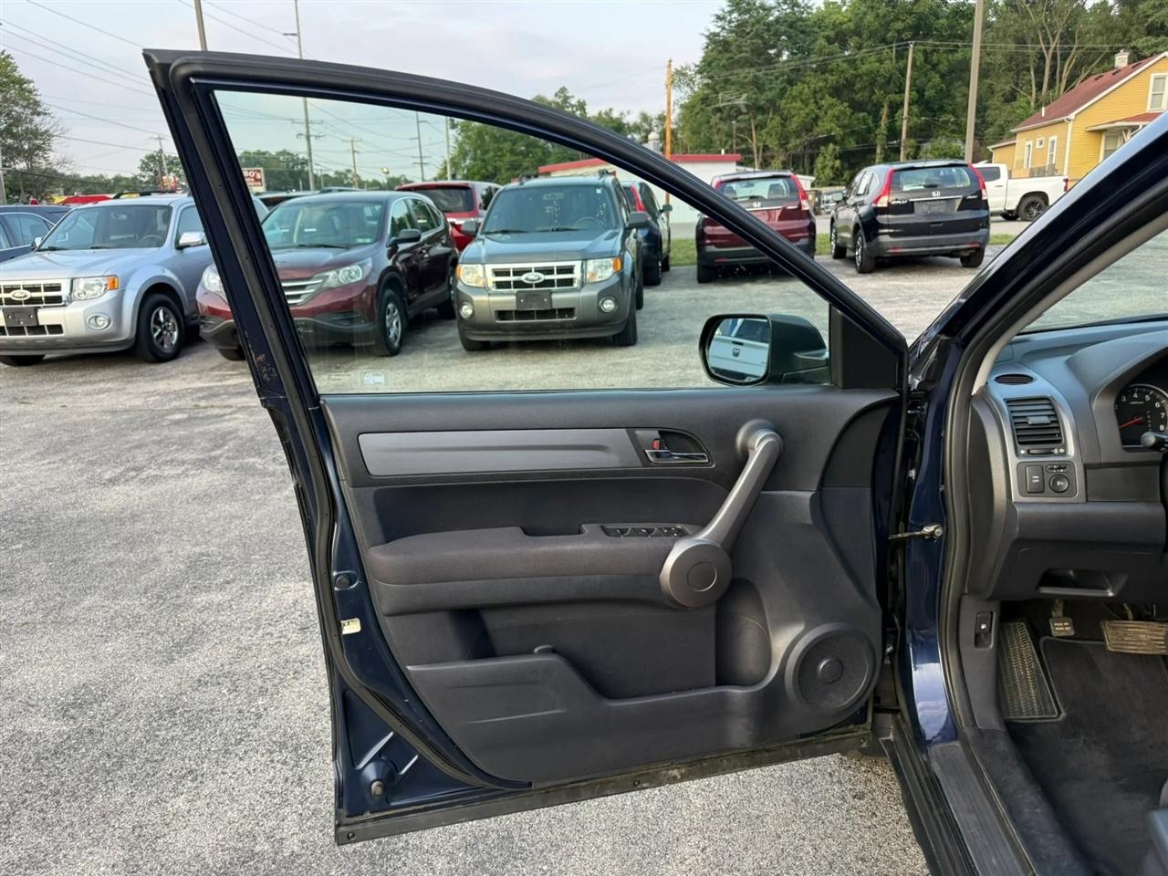 Honda CR-V LX 4WD 5-Speed AT 2009