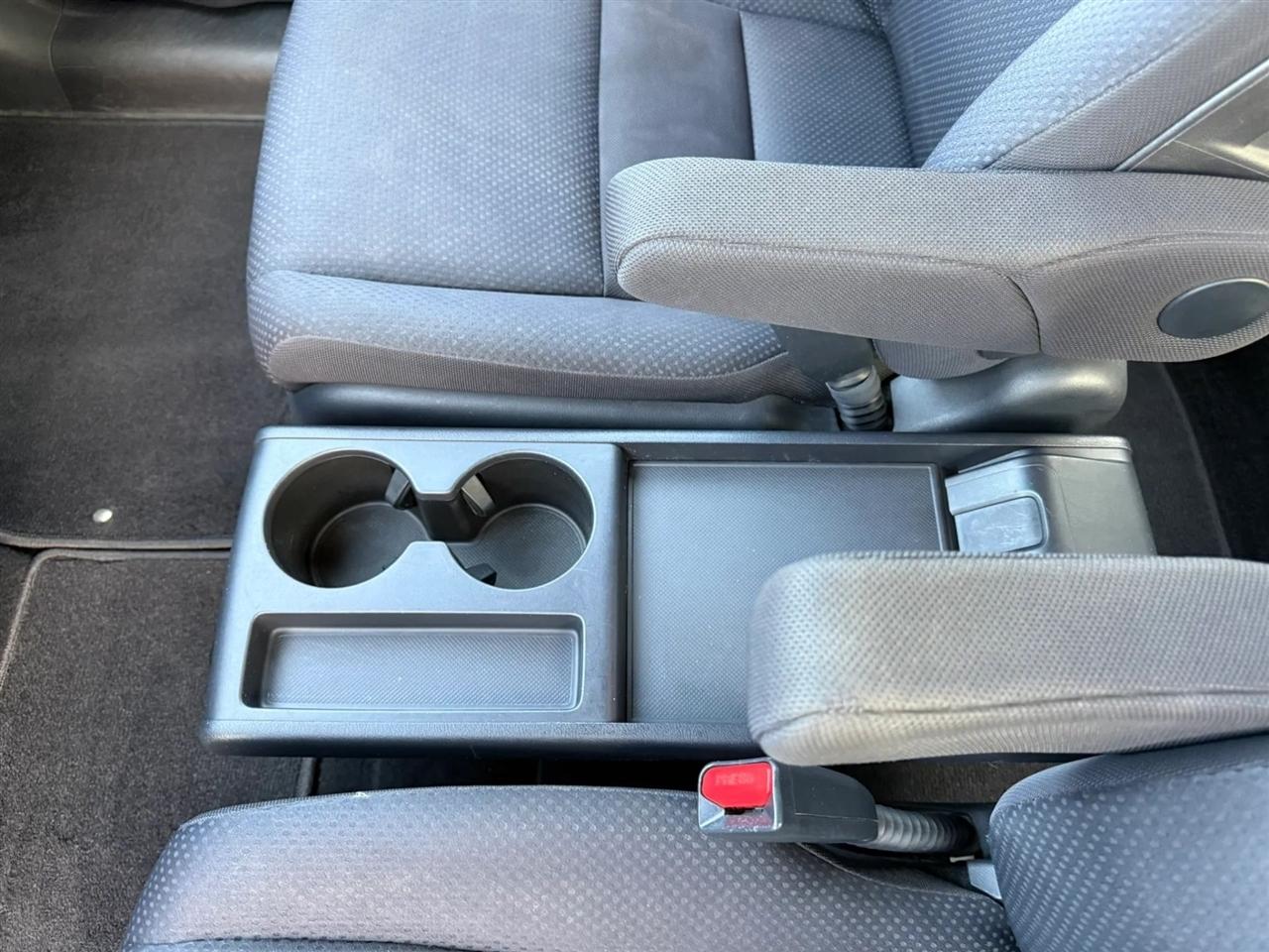 Honda CR-V LX 4WD 5-Speed AT 2009