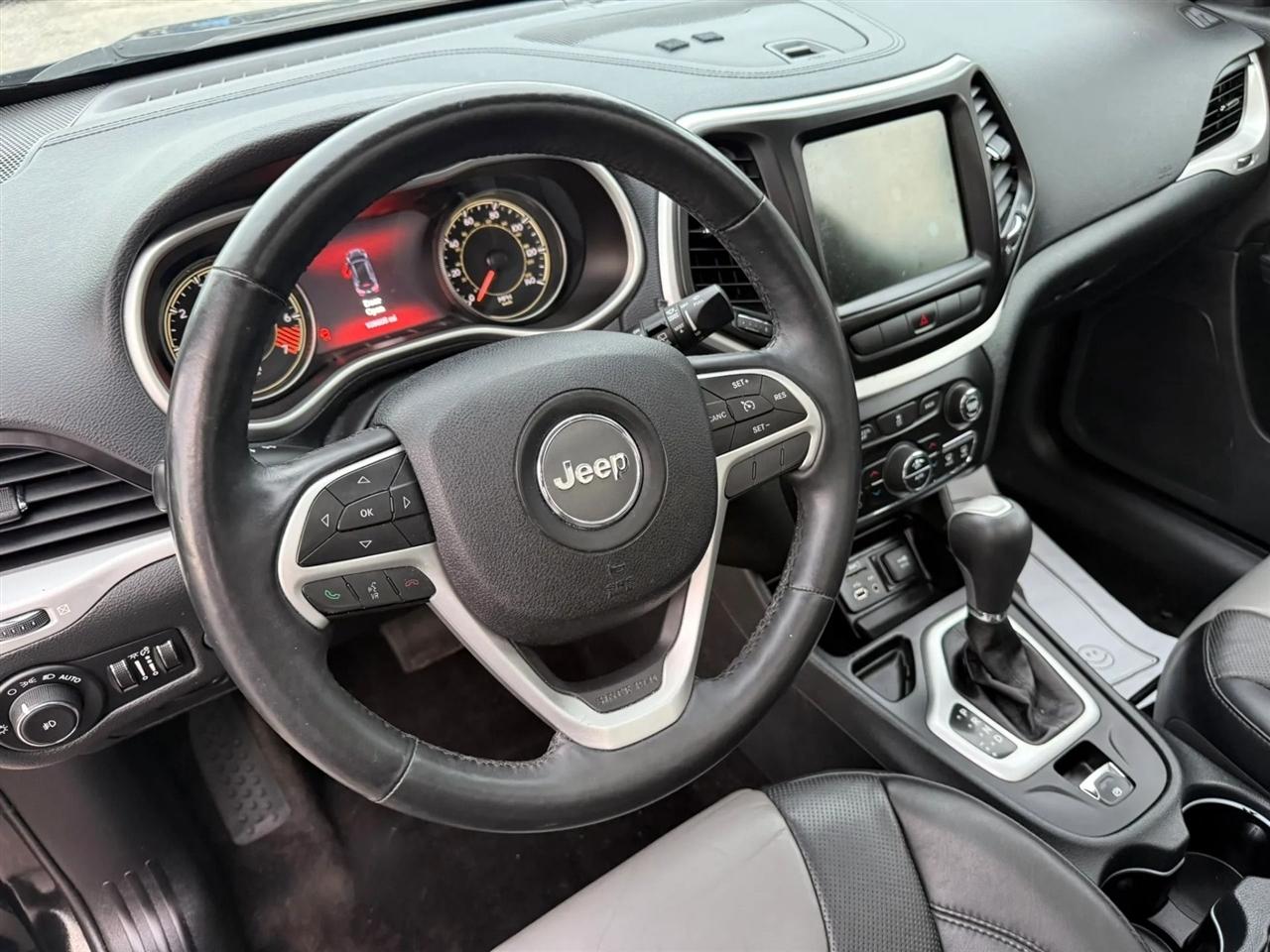Jeep Cherokee Limited FWD 2014