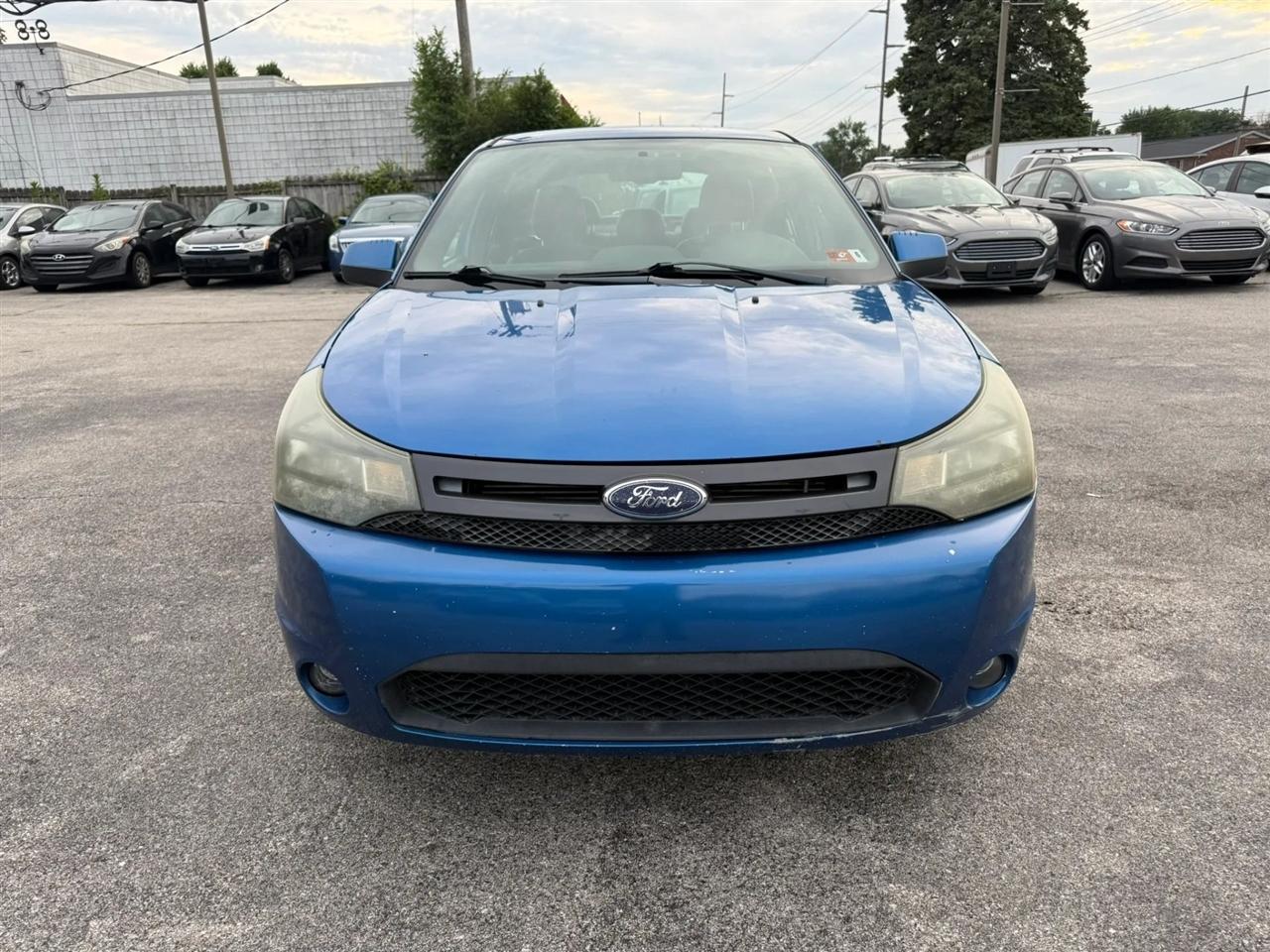 Ford Focus SES Sedan 2010