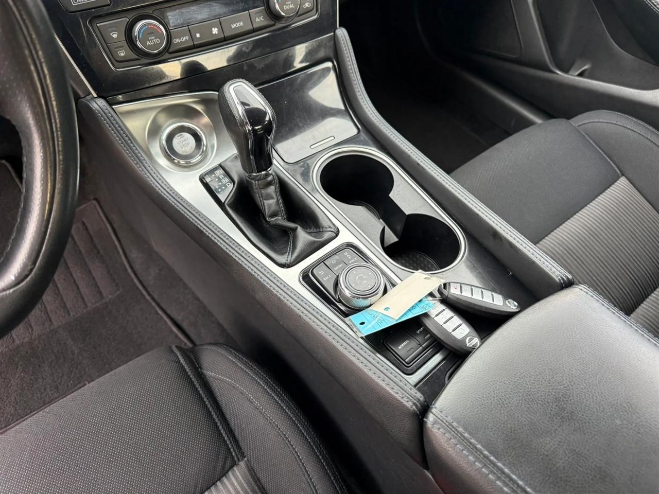 Nissan Maxima 3.5 S 2017