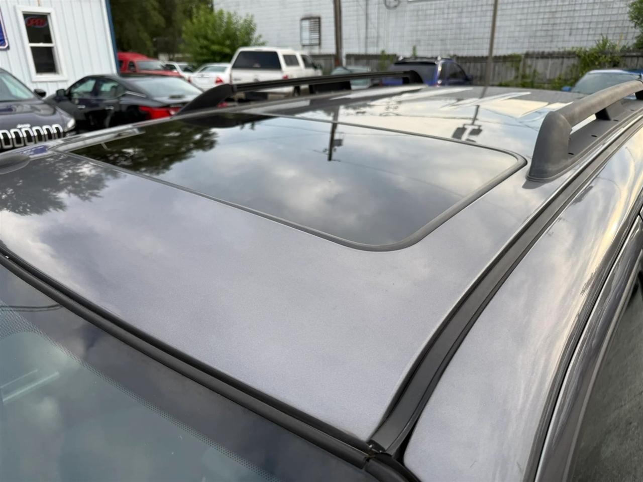 Ford Escape XLT FWD 2010