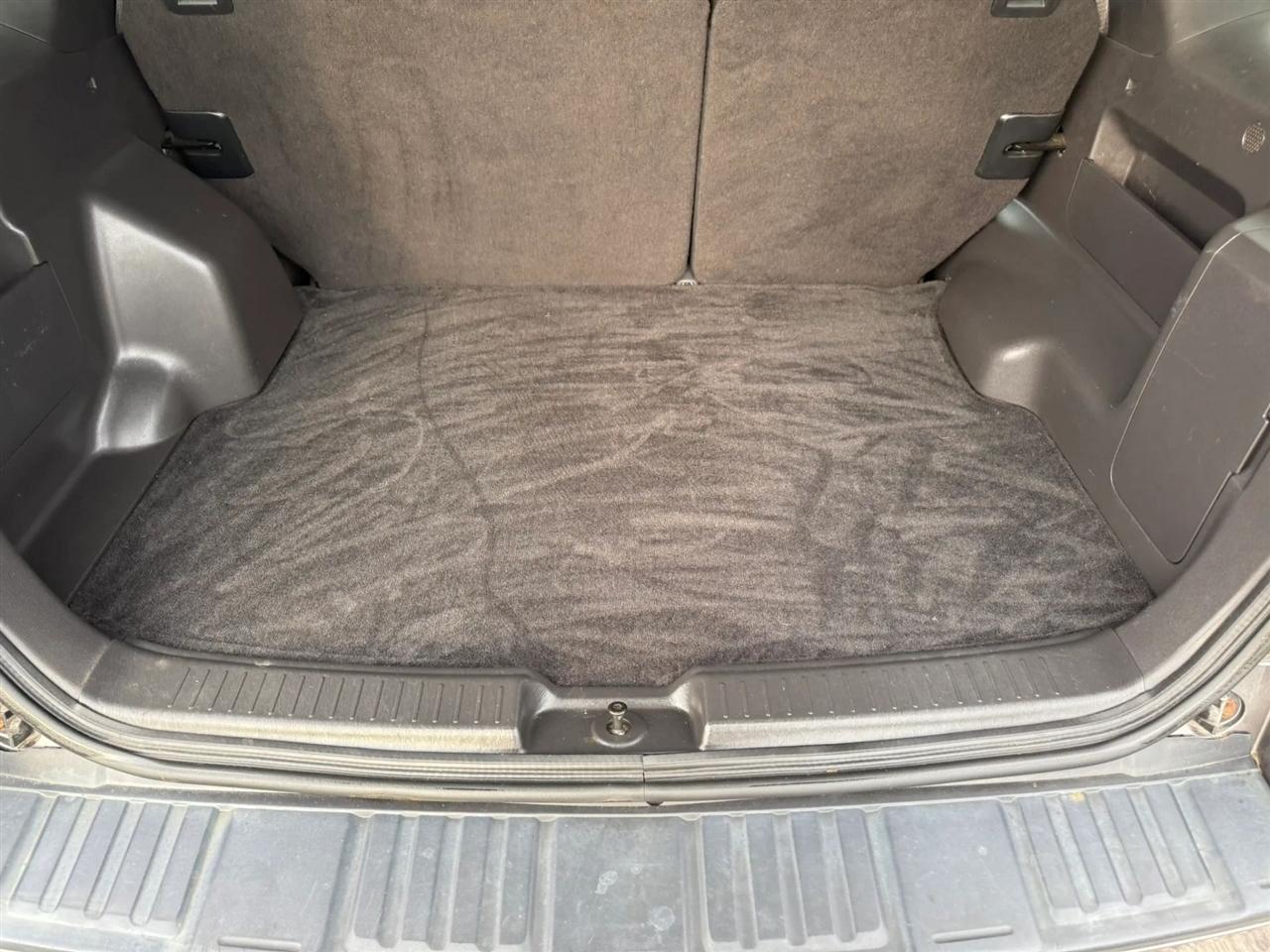 Ford Escape XLT FWD 2010