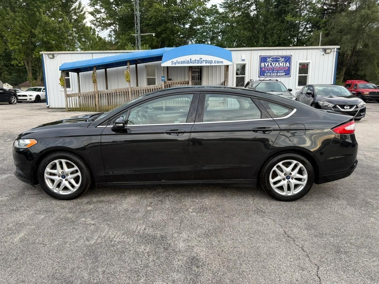 Ford Fusion SE 2015