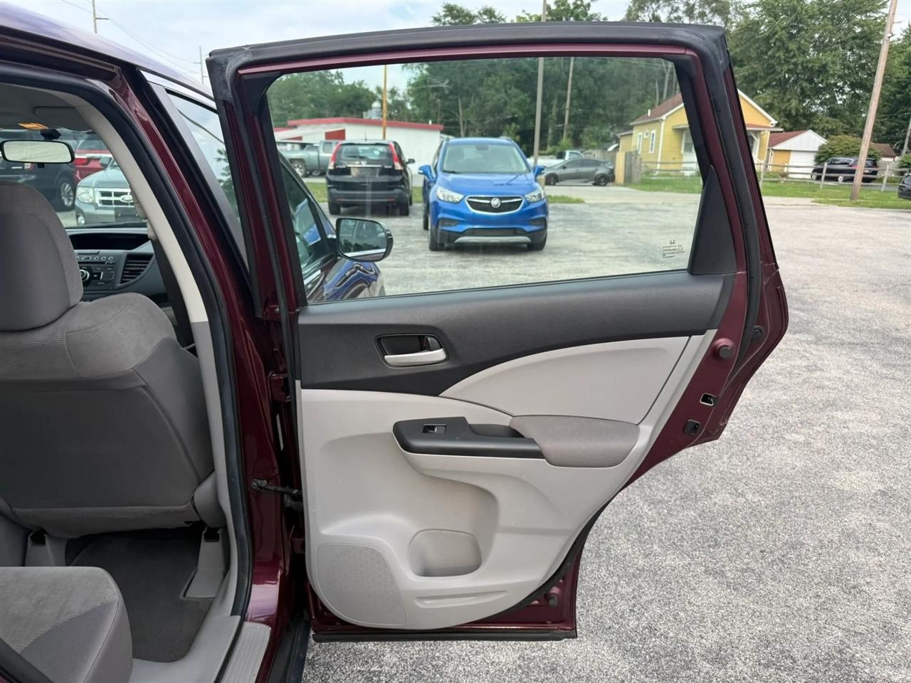 Honda CR-V LX 4WD 5-Speed AT 2013